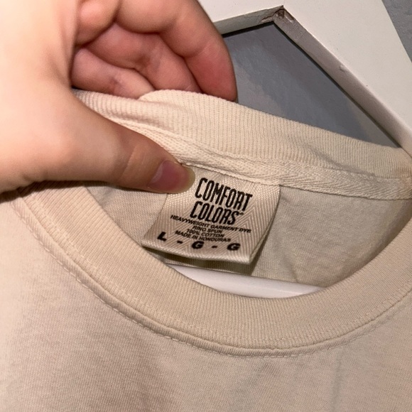 SOLD!! NO LONGER AVAILABLE!!!Sneaker Snob Cream Crop Top with Puff Lettering! - Picture 6 of 6